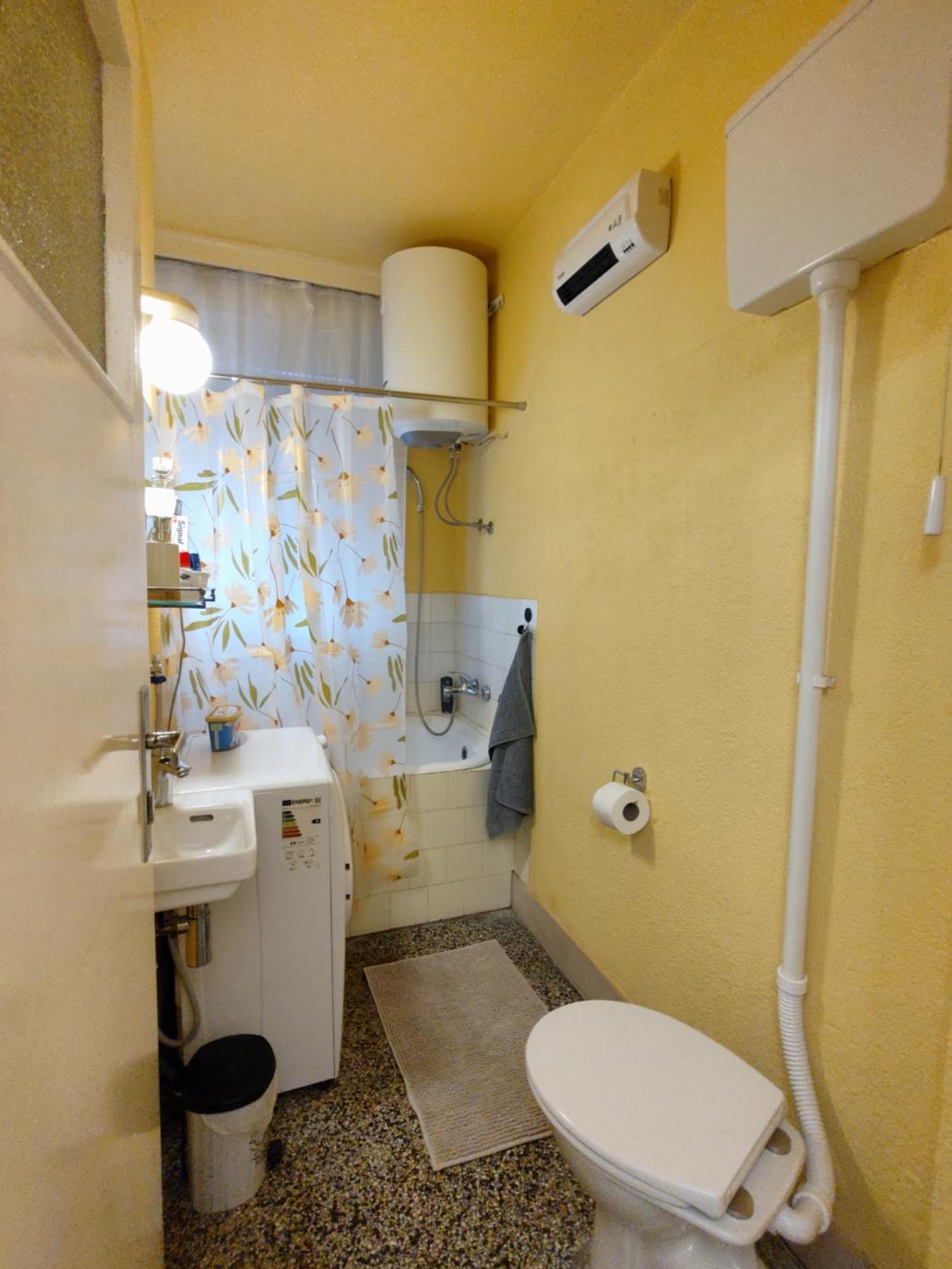 Bgholik Studio Apartment Belgrado Buitenkant foto